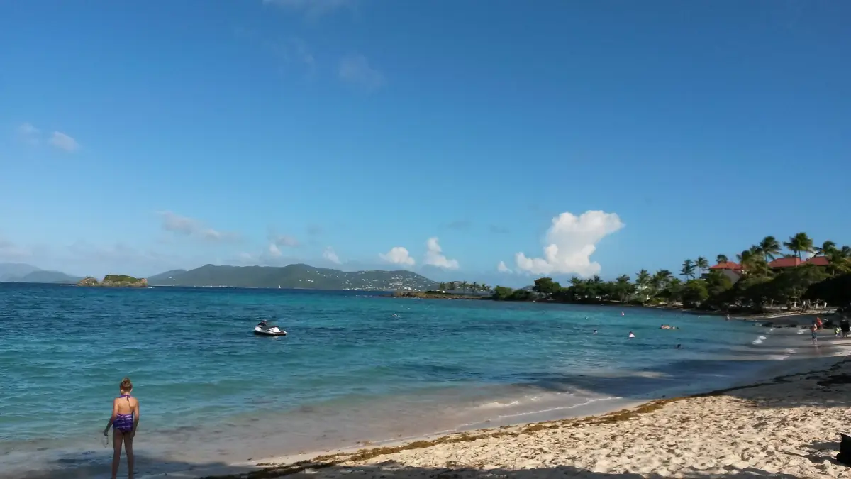 Sapphire Beach with islands on the horizon